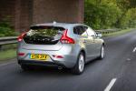 Volvo V40 D4 Inscription 2016 года (UK)